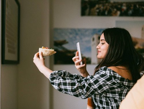 Entenda mais sobre o trabalho de um influencer