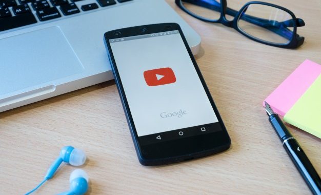 Quais são as regras para monetizar no Youtube?
